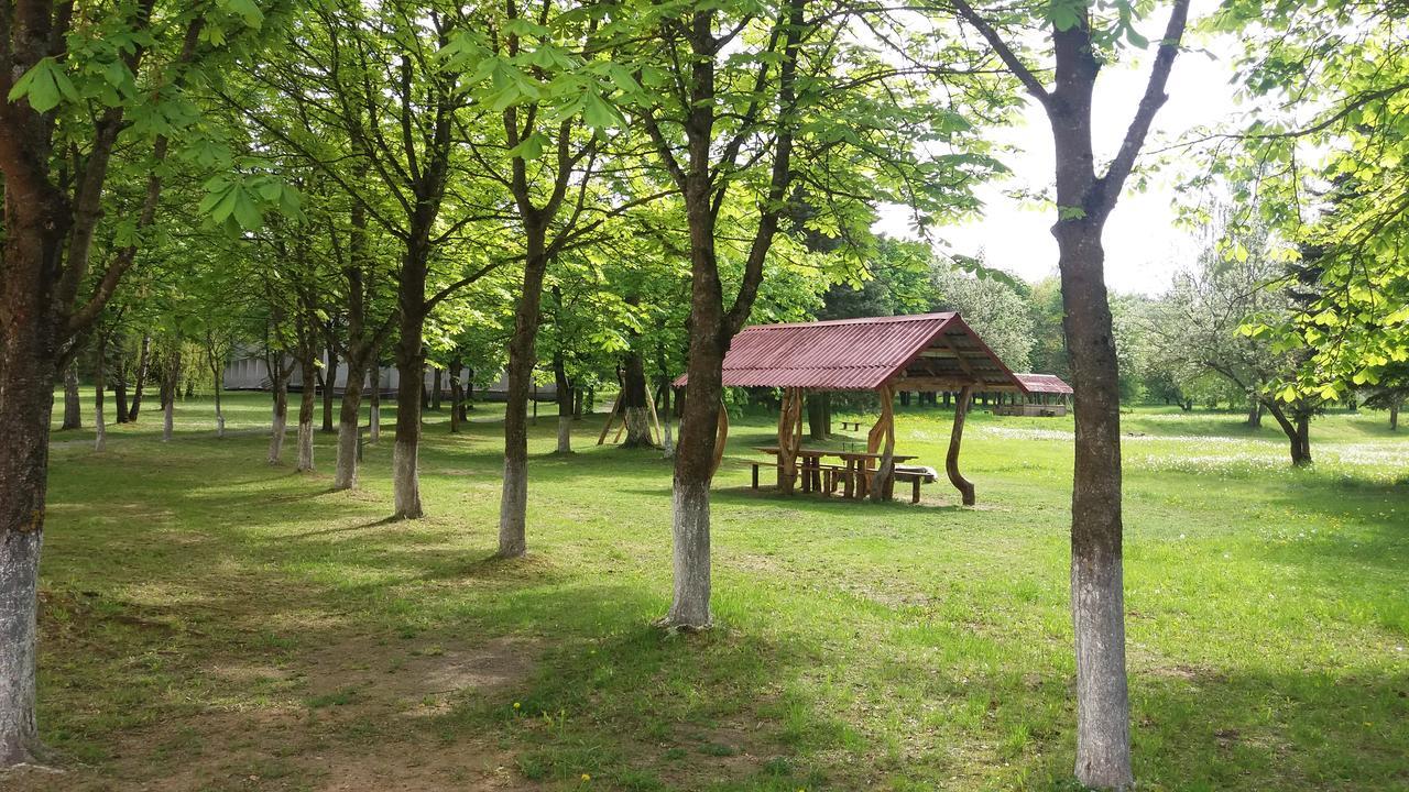 Turisticheko-Ozdorovitelnyi Complex Pyshki グロドノ エクステリア 写真